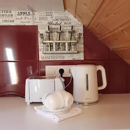 Pensión Marilyn Kehidakustány