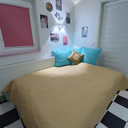 Marilyn Vendeghaz Gasthuis 4*