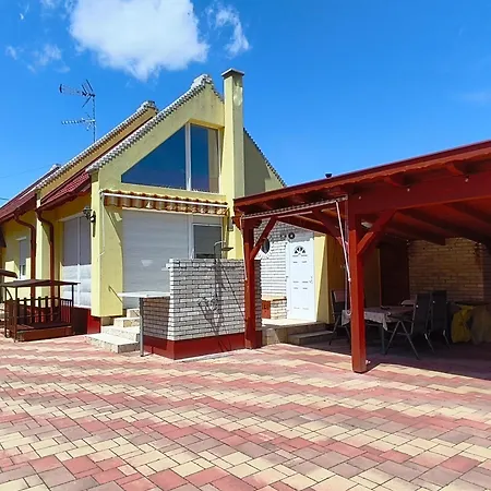 Marilyn Vendeghaz Guest house Kehidakustany