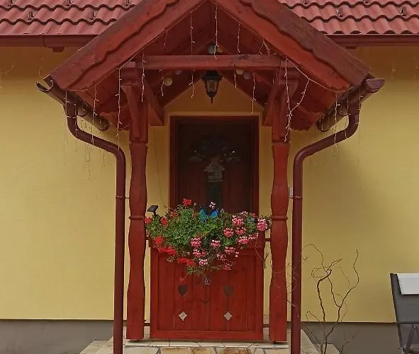 Marilyn Vendeghaz Kehidakustány