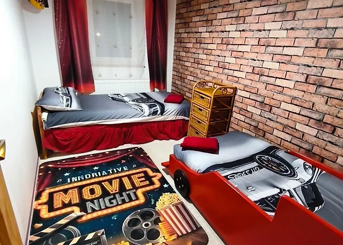 Marilyn Vendeghaz Kehidakustány